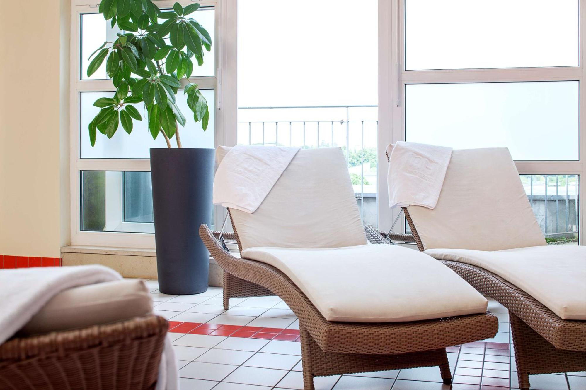 Hotel Nh Hamburg Altona Exterior foto