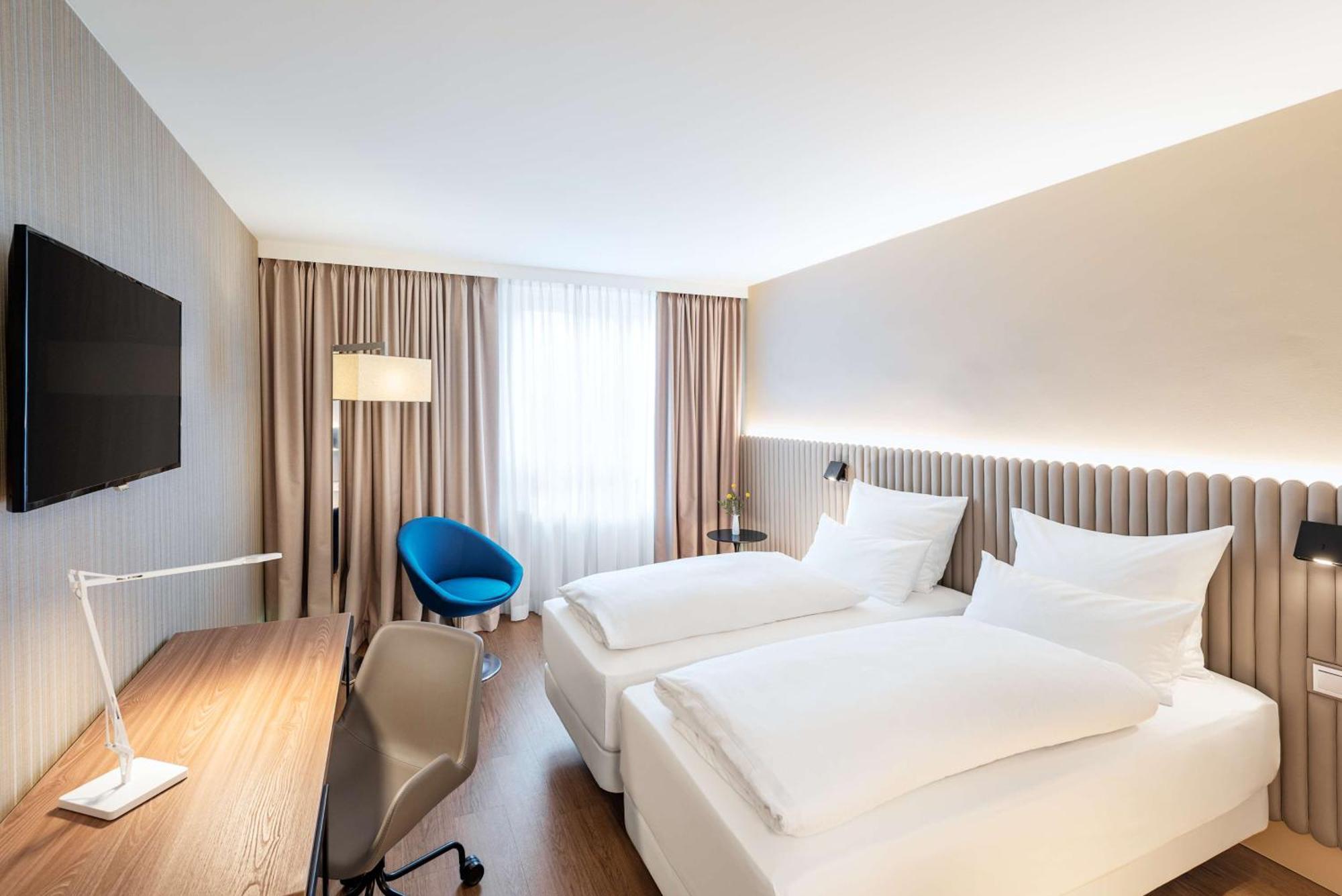 Hotel Nh Hamburg Altona Exterior foto